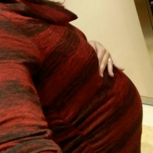 Maternity lightweight cowl neck tunic - Picture 7 of 8